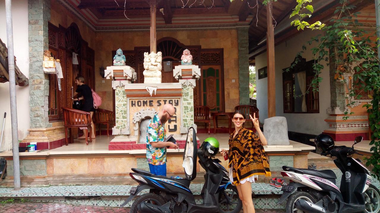 Ray Homestay Batununggul Esterno foto