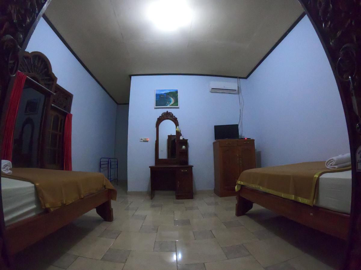 Ray Homestay Batununggul Esterno foto