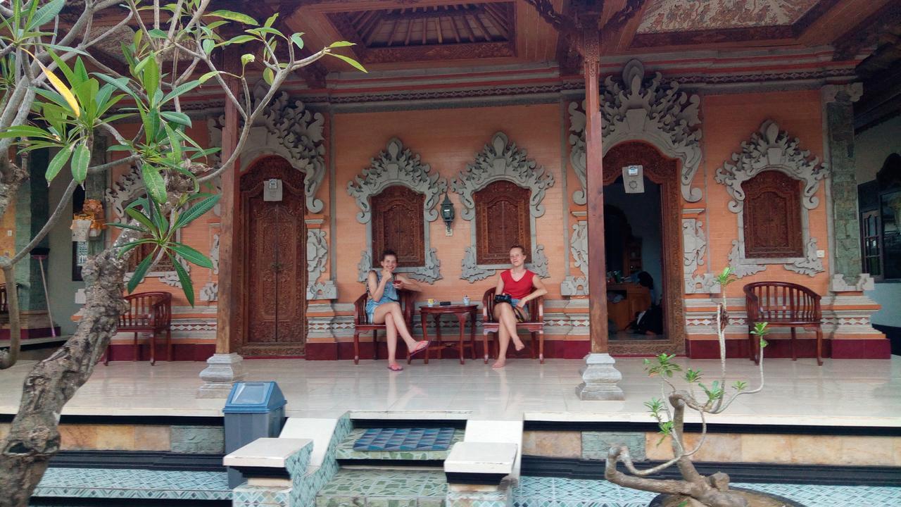 Ray Homestay Batununggul Esterno foto
